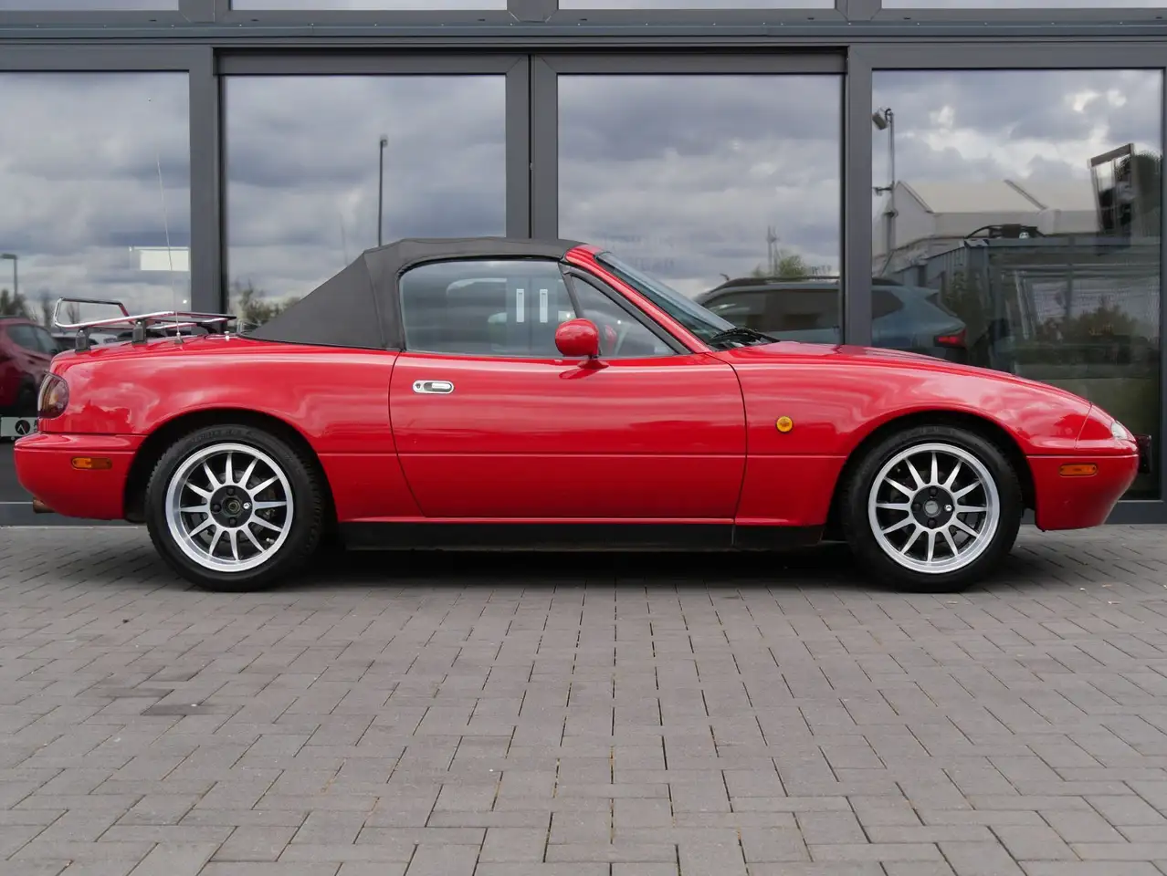 MAZDA MX5 CABRIOLET - 1.6 116ch - VOLANT EN CUIR - CARNET ENTRETIEN