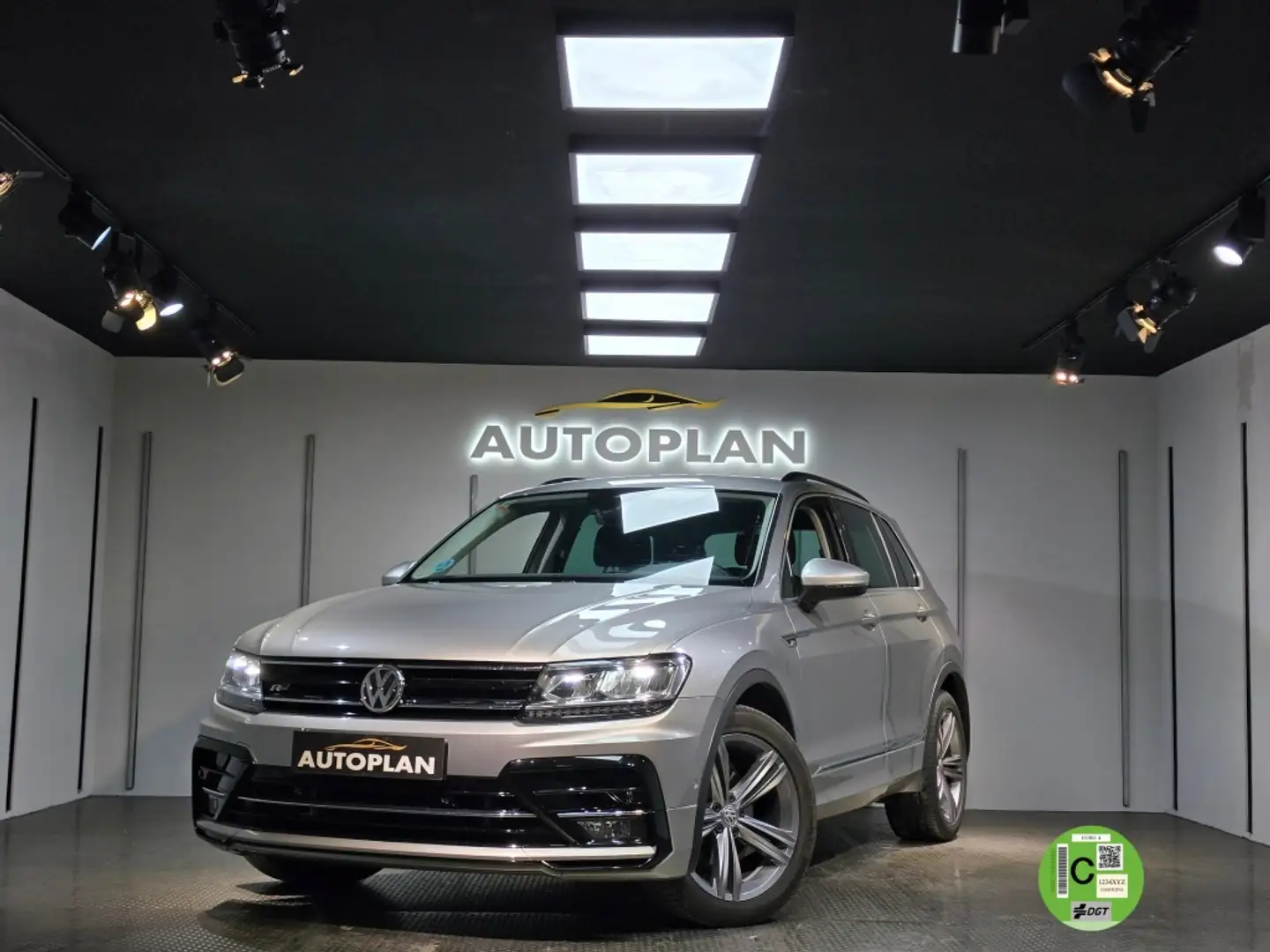 Volkswagen Tiguan 2.0TDI Sport 110kW (4.75) Gris - 1