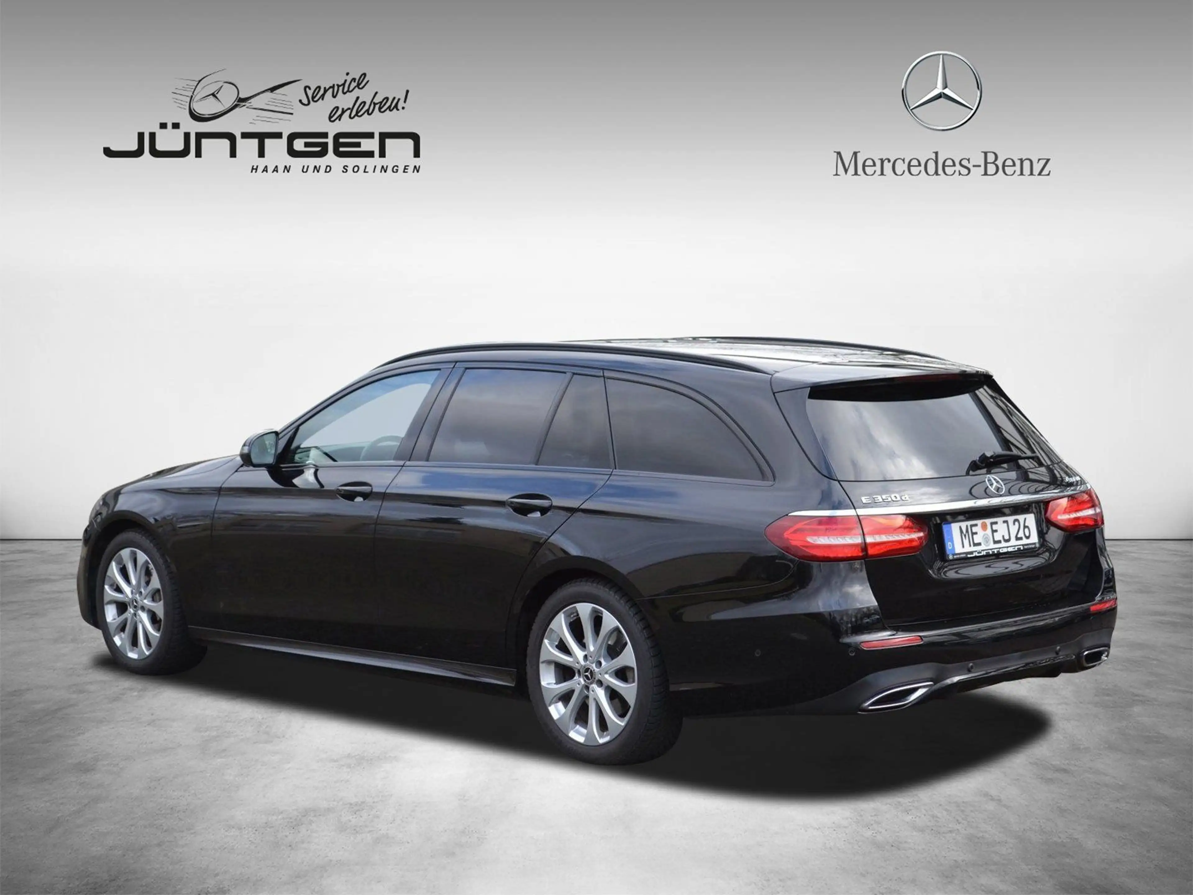 Mercedes-Benz E 350 d 4M T AMG NIGHT MBEAM SHD 360° AMBIENTE — photo 5