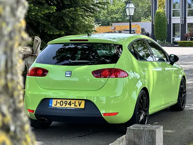 Seat Leon view 7