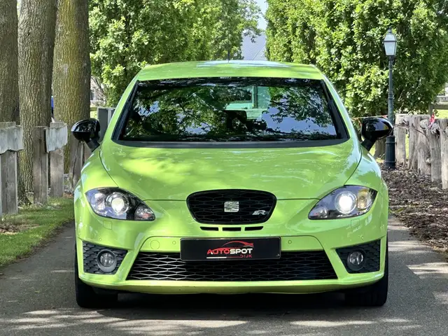 Seat Leon view 4