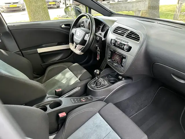 Seat Leon view 16