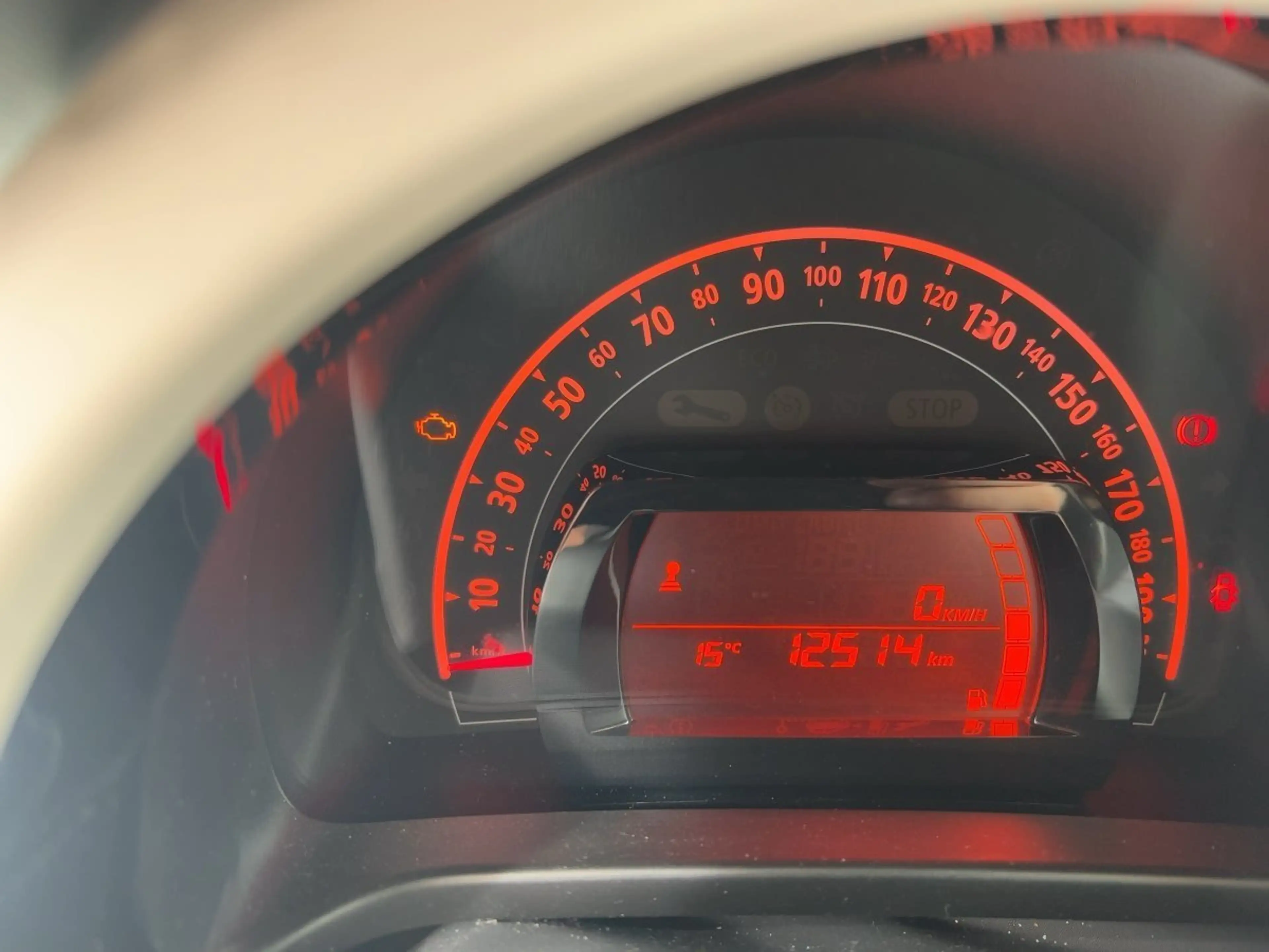Renault Twingo 1.0 SCE 65 EQUILIBRE — photo 13