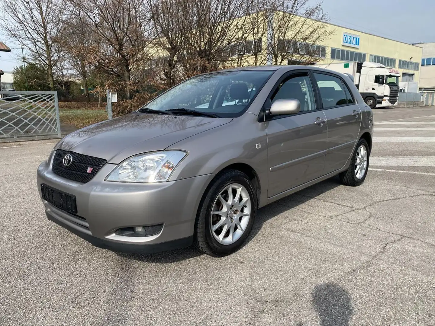 Toyota Corolla 1.8 16V 5 porte TS ASI Argento - 1
