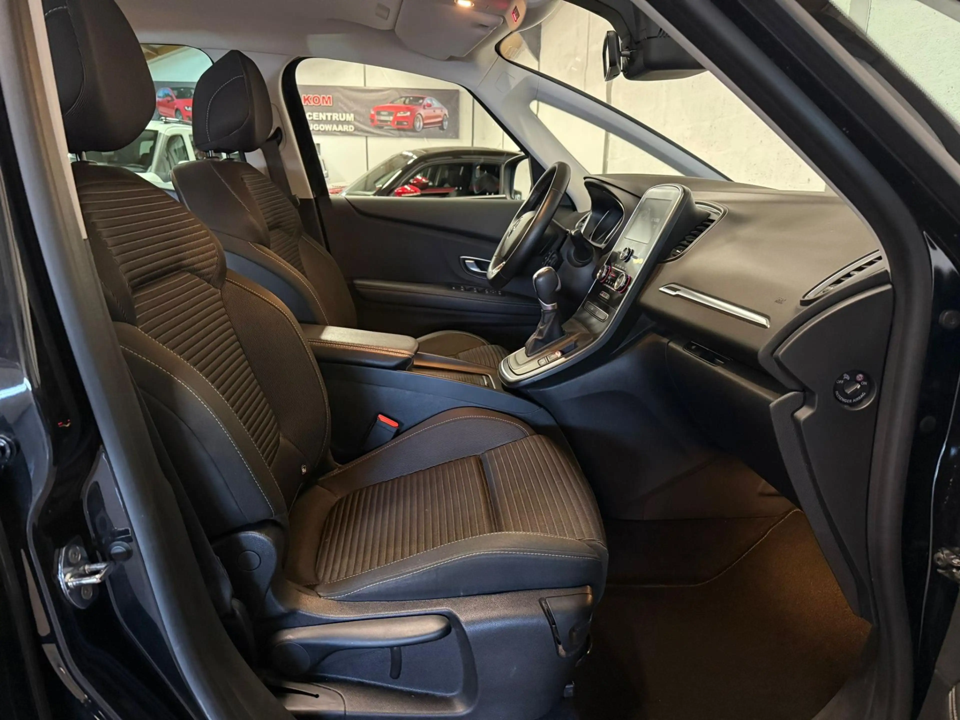Renault Grand Scenic 1.3 TCe 7p. Automaat|Navi|Carplay|PDC|Dealer Onder — photo 13