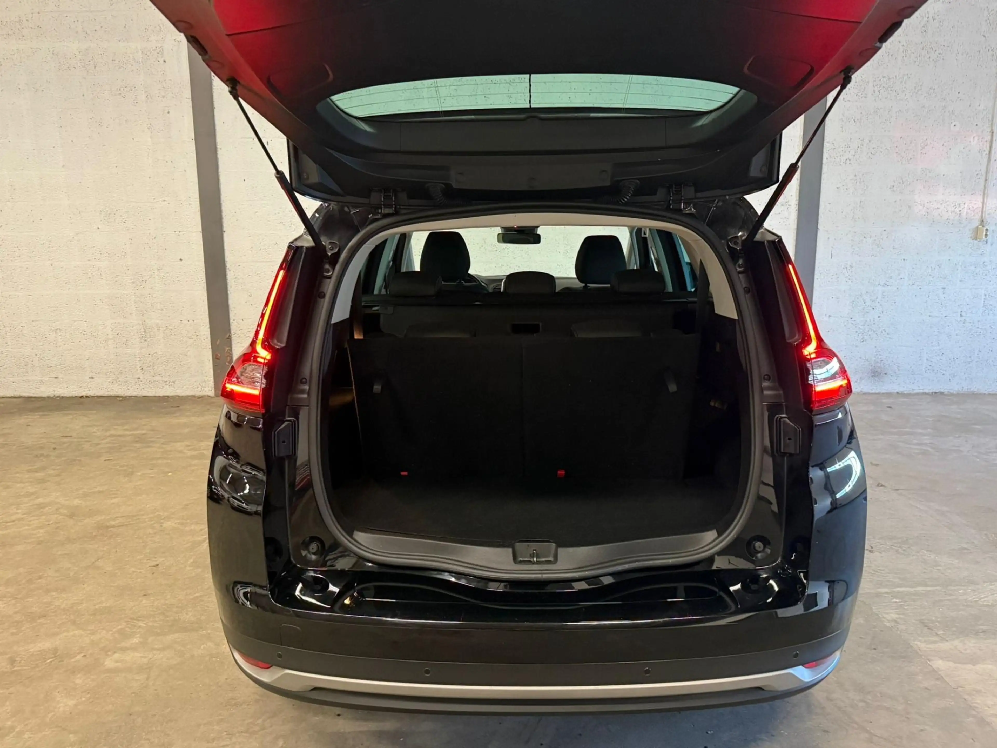 Renault Grand Scenic 1.3 TCe 7p. Automaat|Navi|Carplay|PDC|Dealer Onder — photo 8