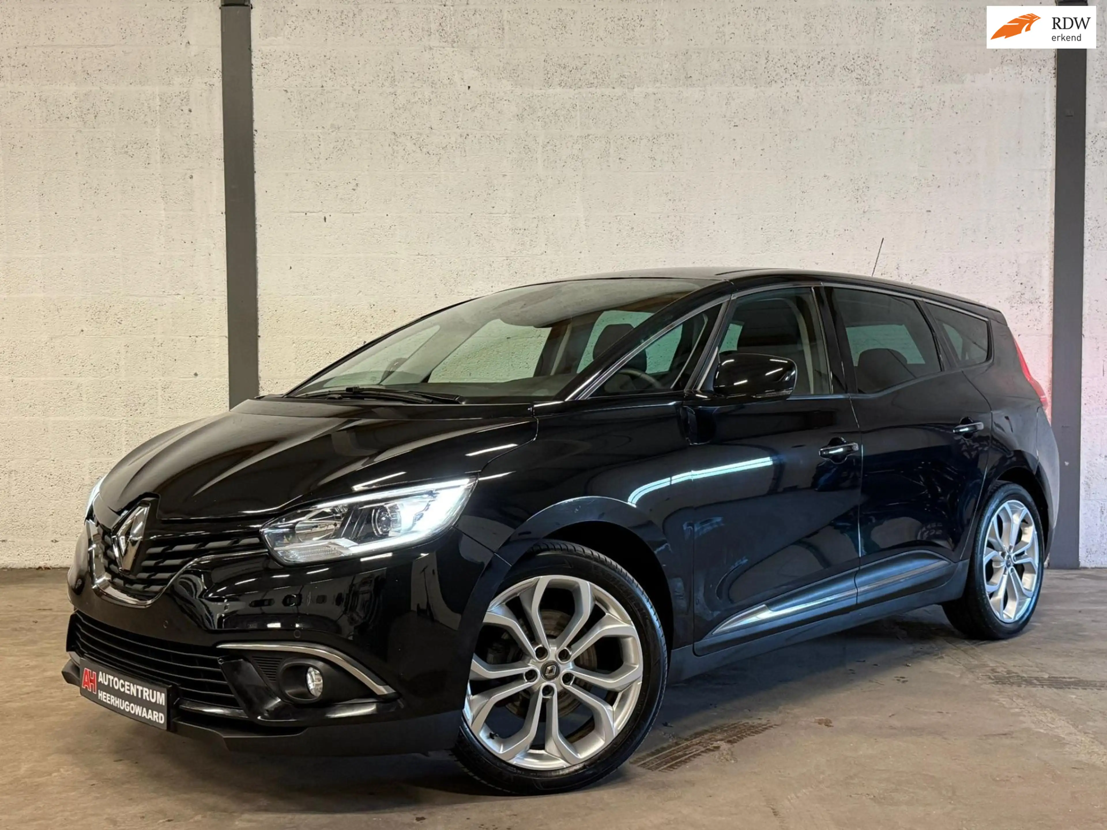 Renault Grand Scenic 1.3 TCe 7p. Automaat|Navi|Carplay|PDC|Dealer Onder