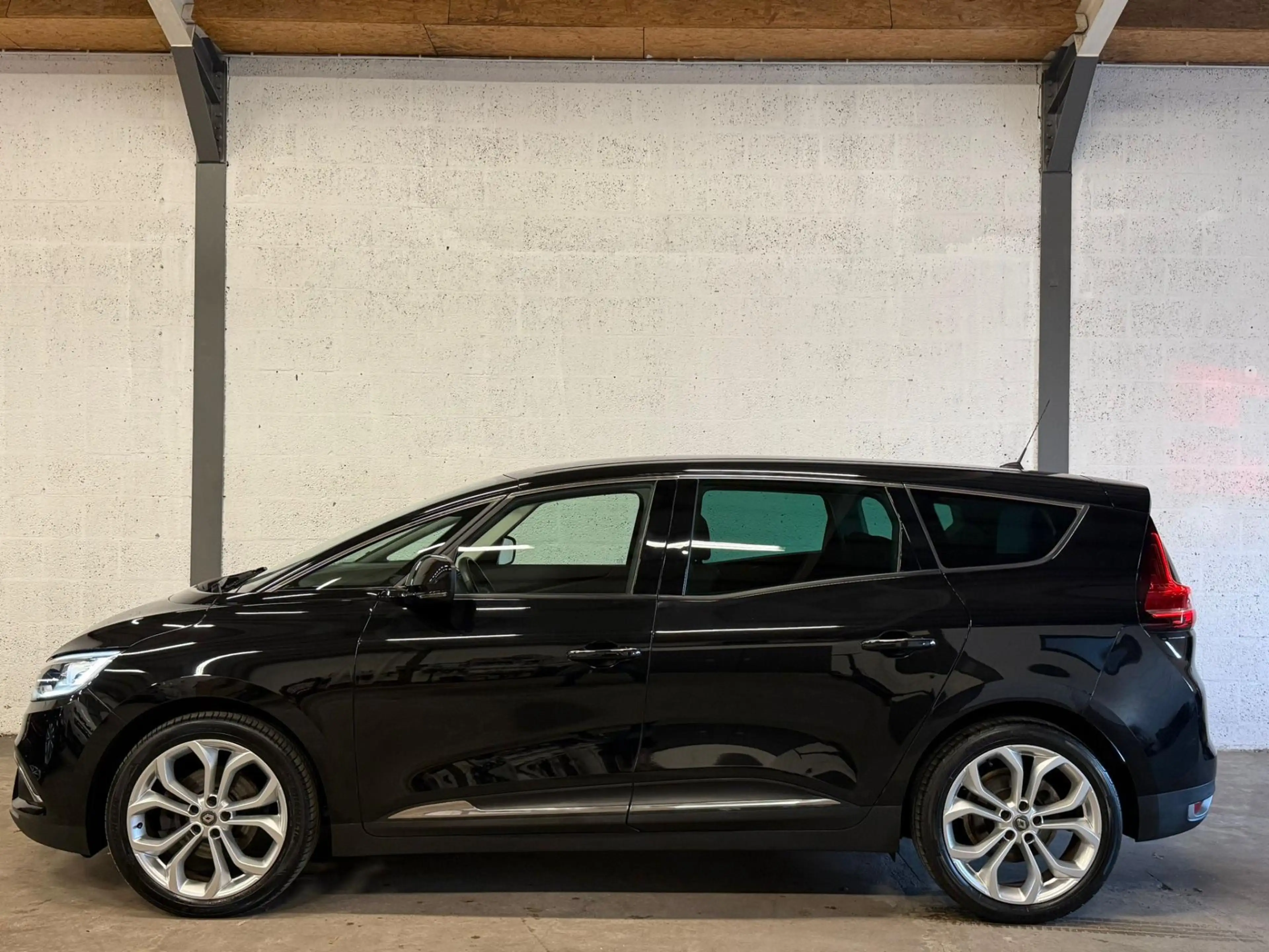 Renault Grand Scenic 1.3 TCe 7p. Automaat|Navi|Carplay|PDC|Dealer Onder — photo 4
