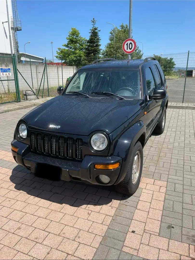 Jeep Cherokee 2.8 crd Limited auto Fekete - 1