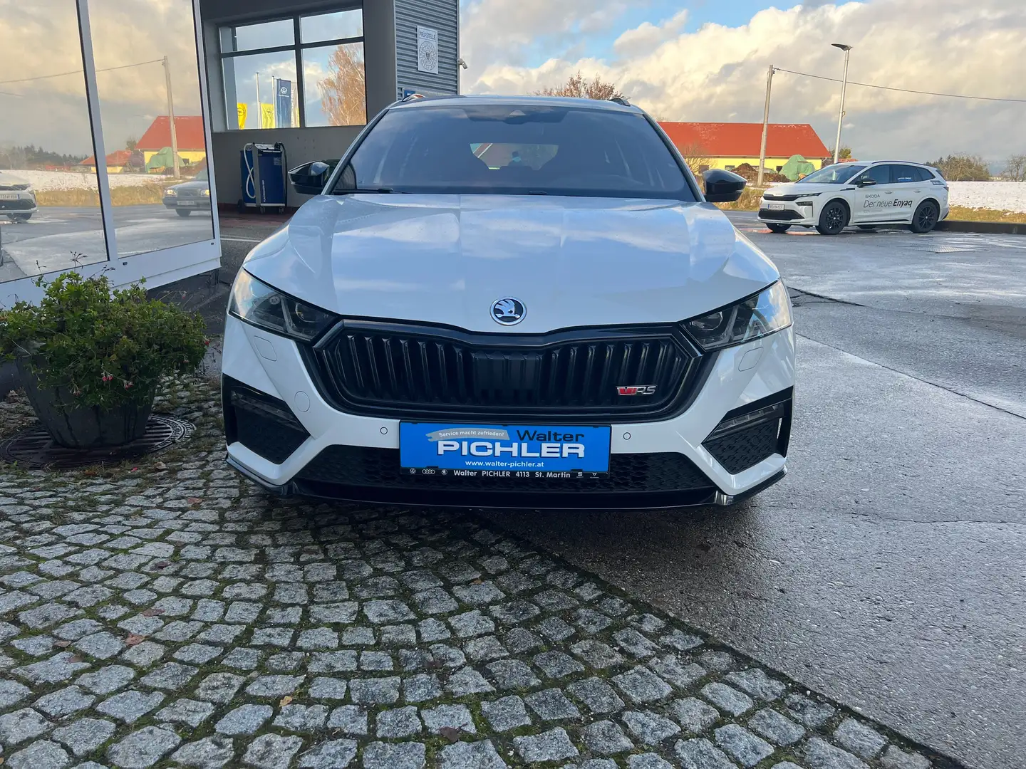 Skoda Octavia Comb RS iV DSG Weiß - 2