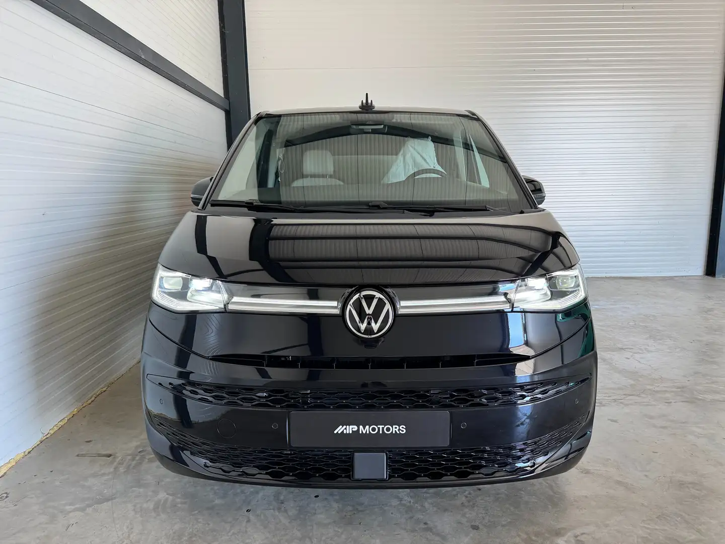 Volkswagen T7 Multivan Style Überhang 4MOTION Hybrid Noir - 2
