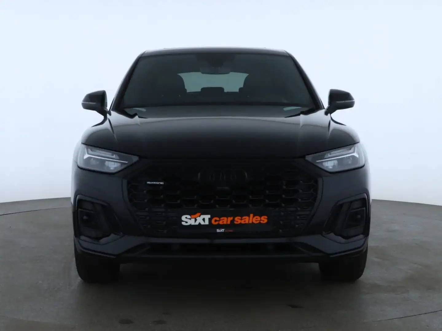 Audi Q5 Sportback 40 TDI quattro S line ACC|Pano|AHK|HUD Černá - 2
