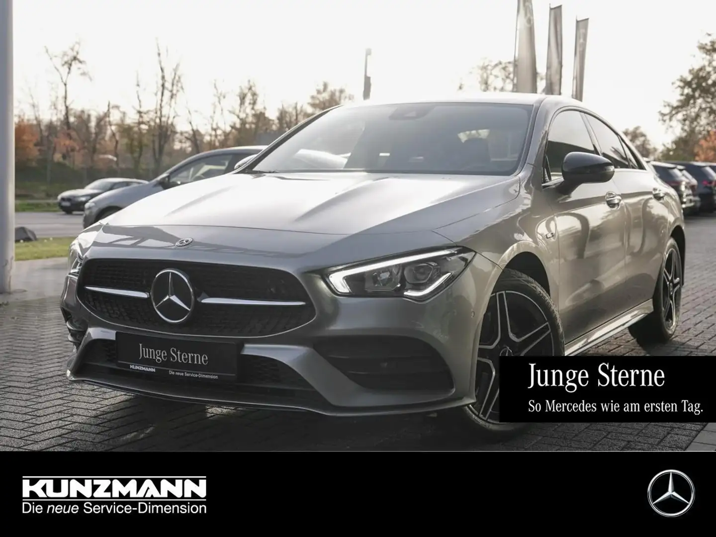 Mercedes-Benz CLA 250 e Coupé AMG Night Edition2020 MBUXNavi+ Silber - 1