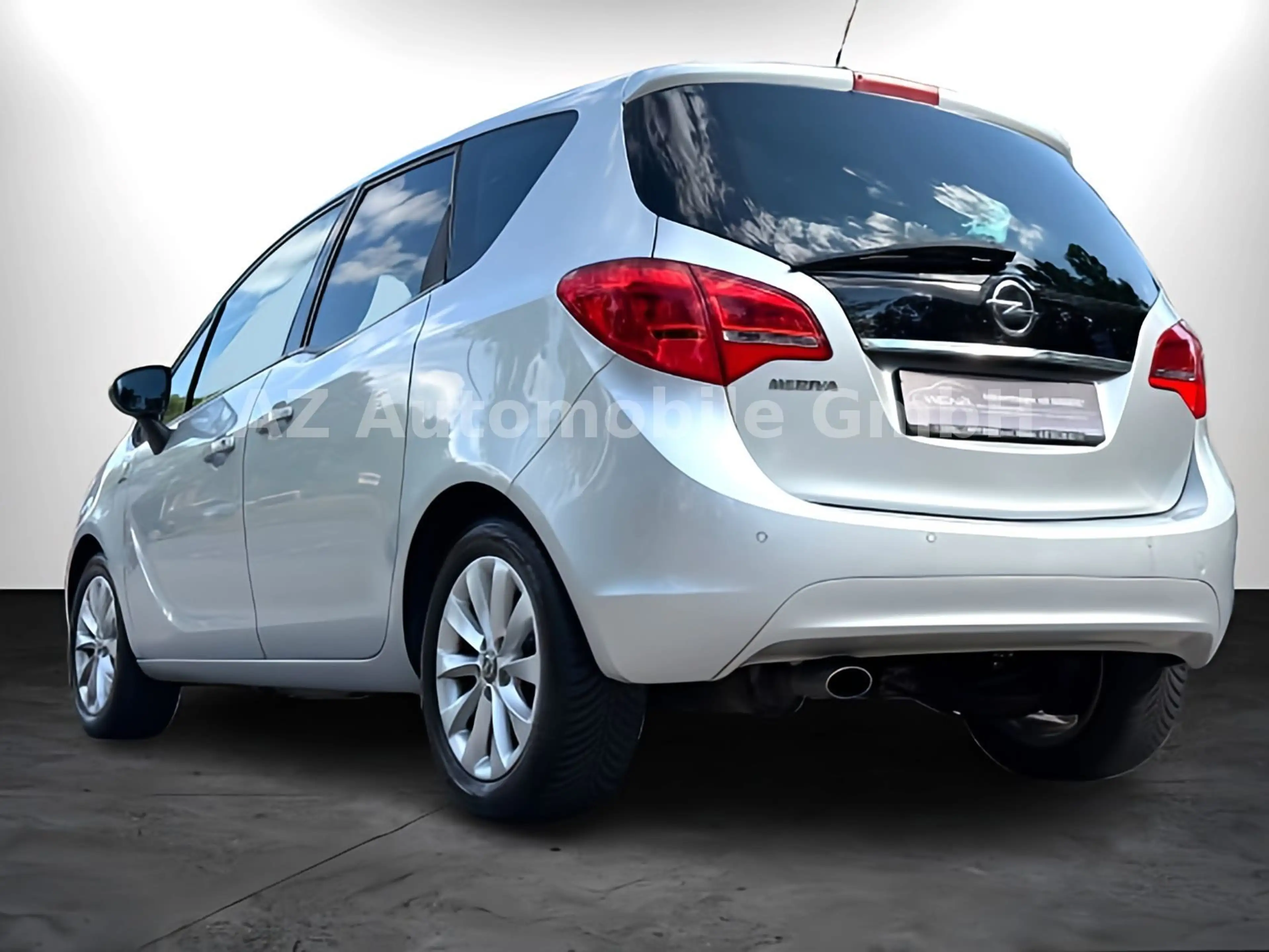 Opel Meriva B 1,4 Turbo TEMPOMT/SHZ/TÜV NEU/GARANTIE — photo 3