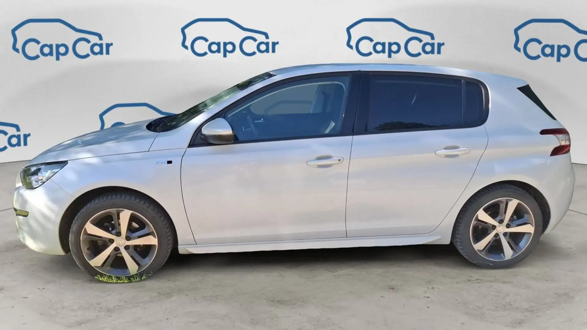Peugeot 308 1.2 PureTech 110 Style Blanc - 2