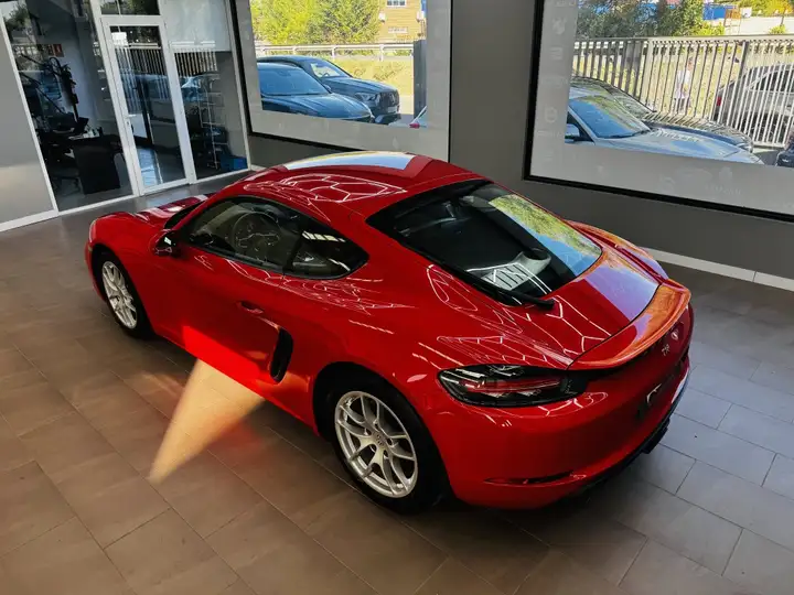 Porsche 718 Cayman 2018, foto 16