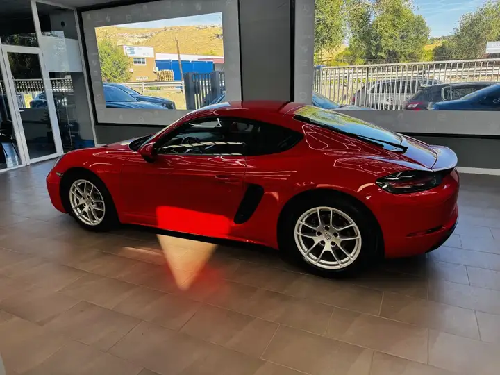 Porsche 718 Cayman 2018, foto 20