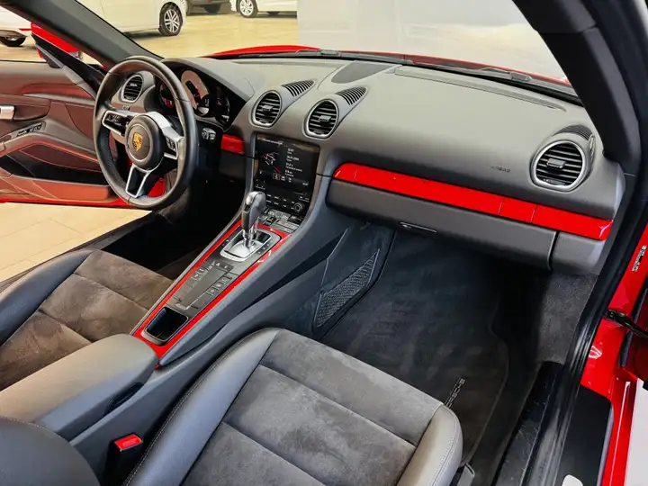 Porsche 718 Cayman 2018, foto 39