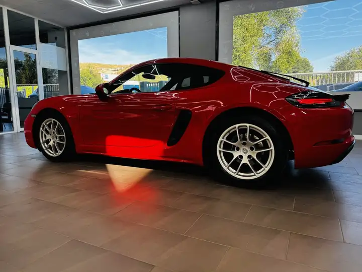Porsche 718 Cayman 2018, foto 22