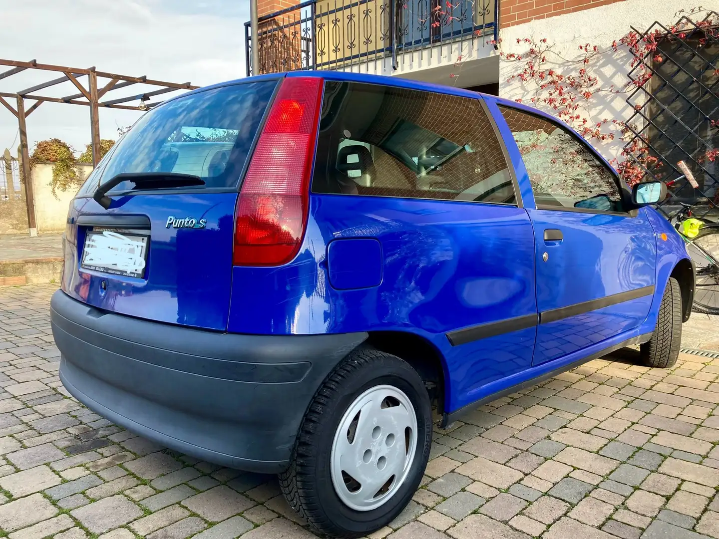 Fiat Punto 3p 1.1 S 55cv Modrá - 2