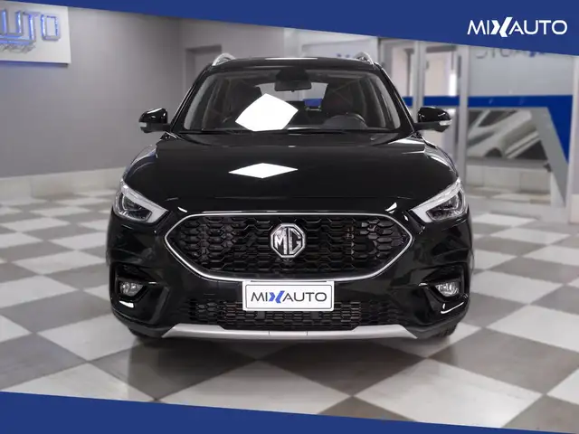 MG MG ZS view 2
