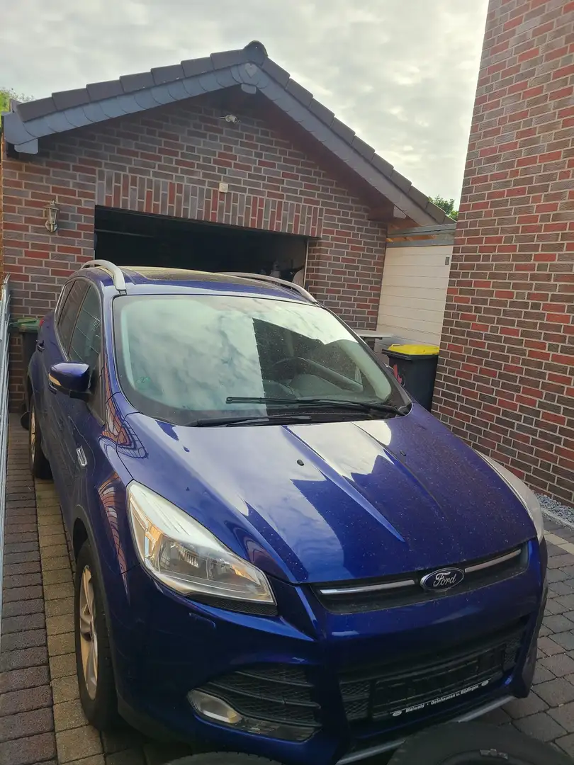 Ford Kuga Trend Blau - 2