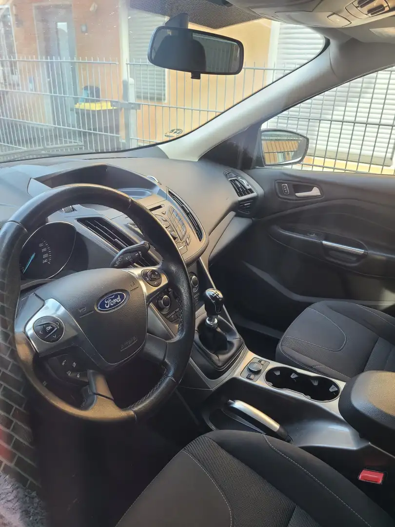 Ford Kuga Trend Blau - 1