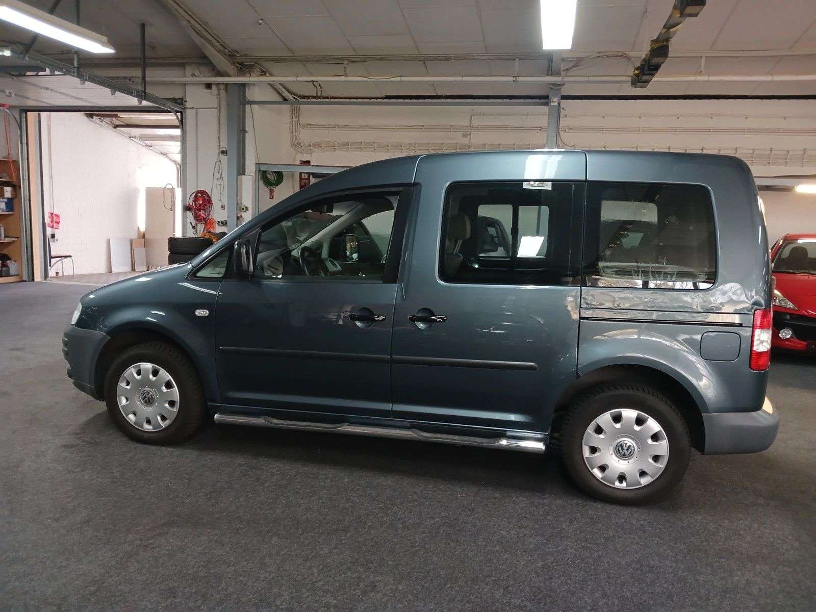 Second hand Volkswagen Caddy 1.9