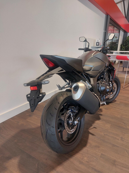 Honda Hornet 1000 — photo 4