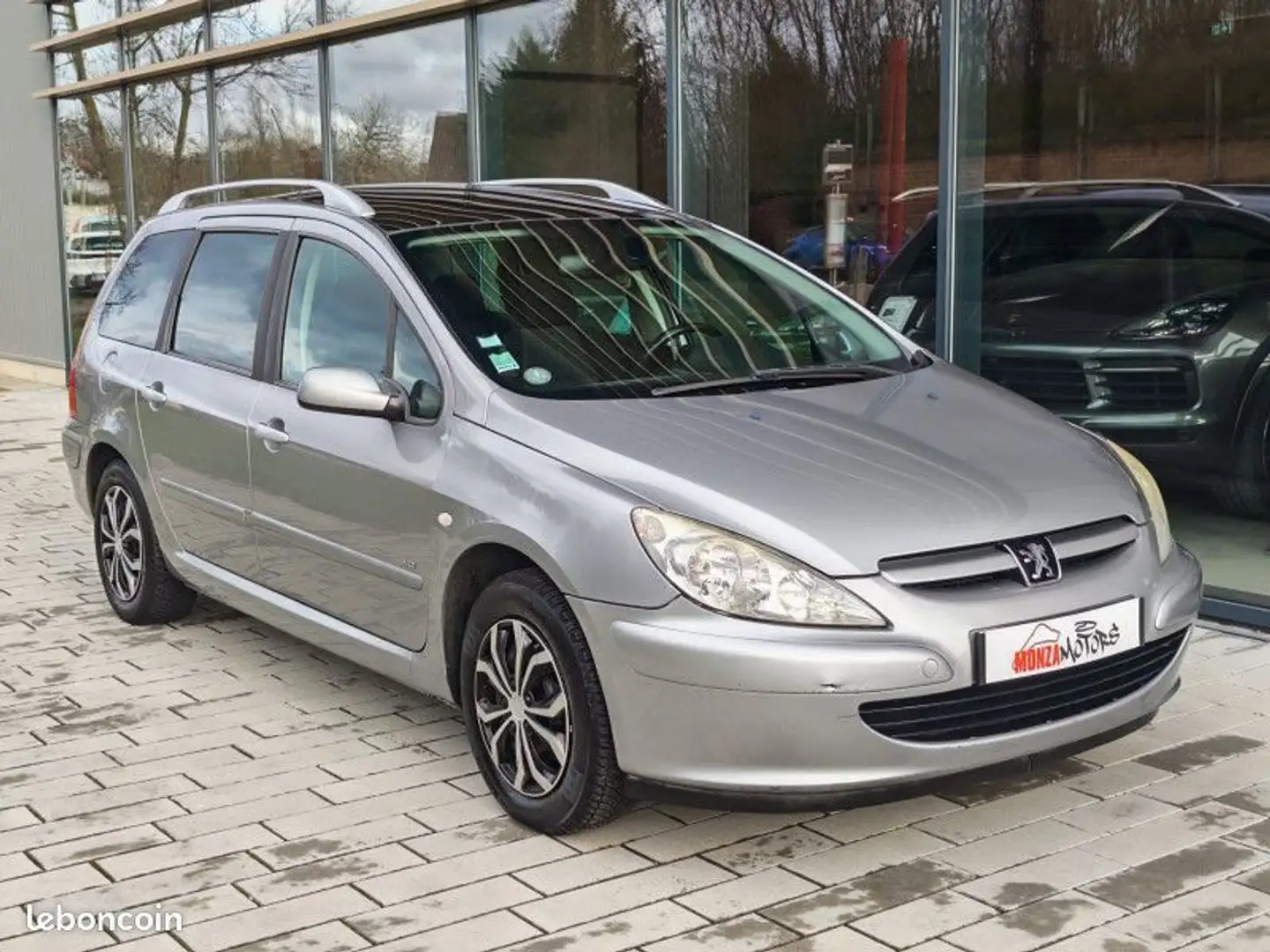 Peugeot 307 1.6 HDI110 Gris - 1