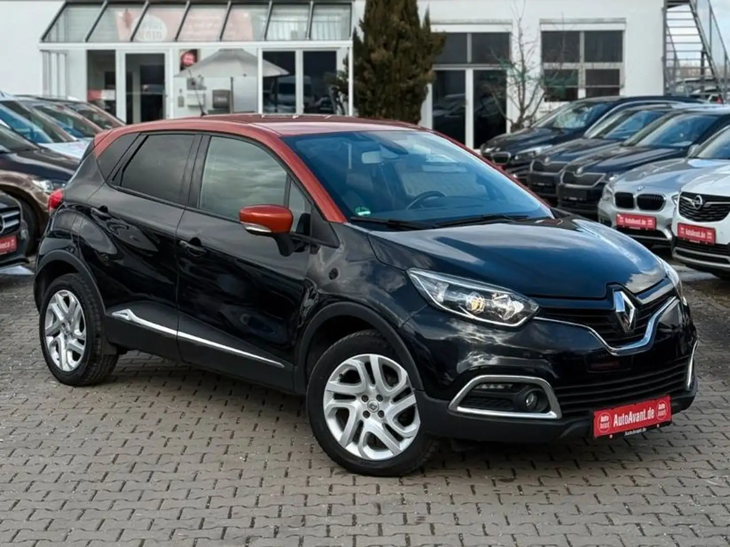 Renault Captur ENERGY TCe 120 EDC Intens*AUTOMATIK*NAVI* Noir - 1