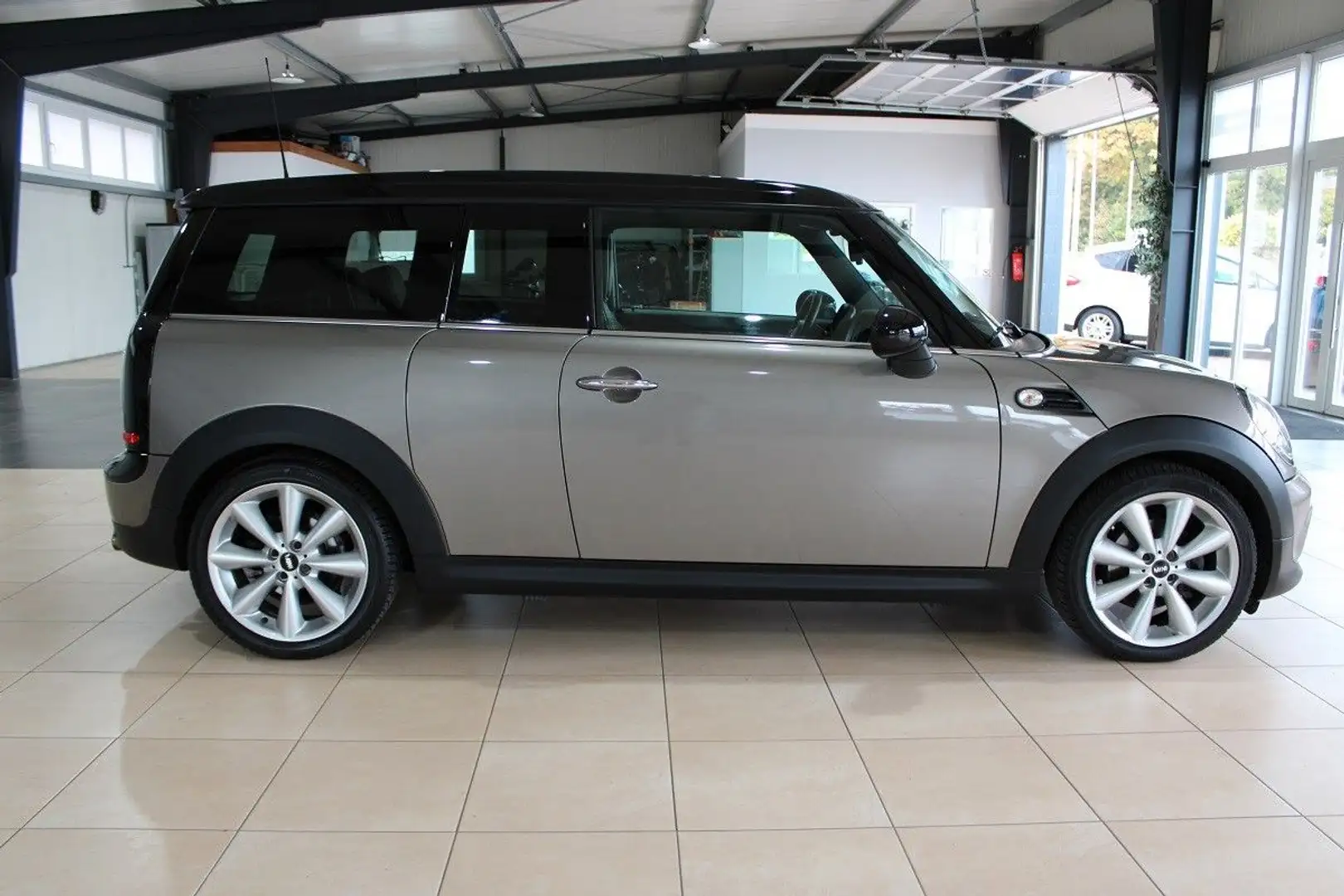 MINI Cooper Clubman Cooper 1,6*Tüv NEU*1.Hand*Leder* Argent - 2