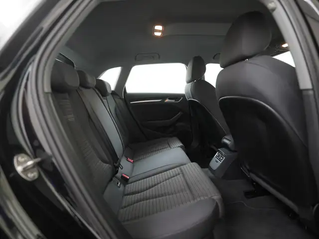 Audi A3 view 24