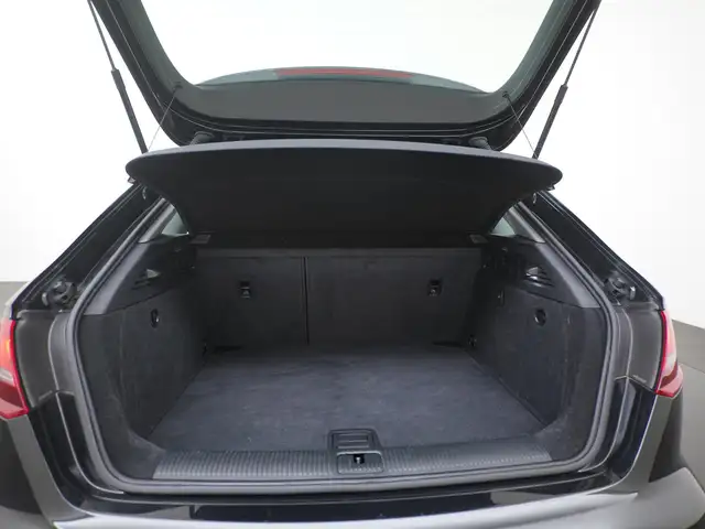 Audi A3 view 23
