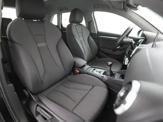 Audi A3 view 25