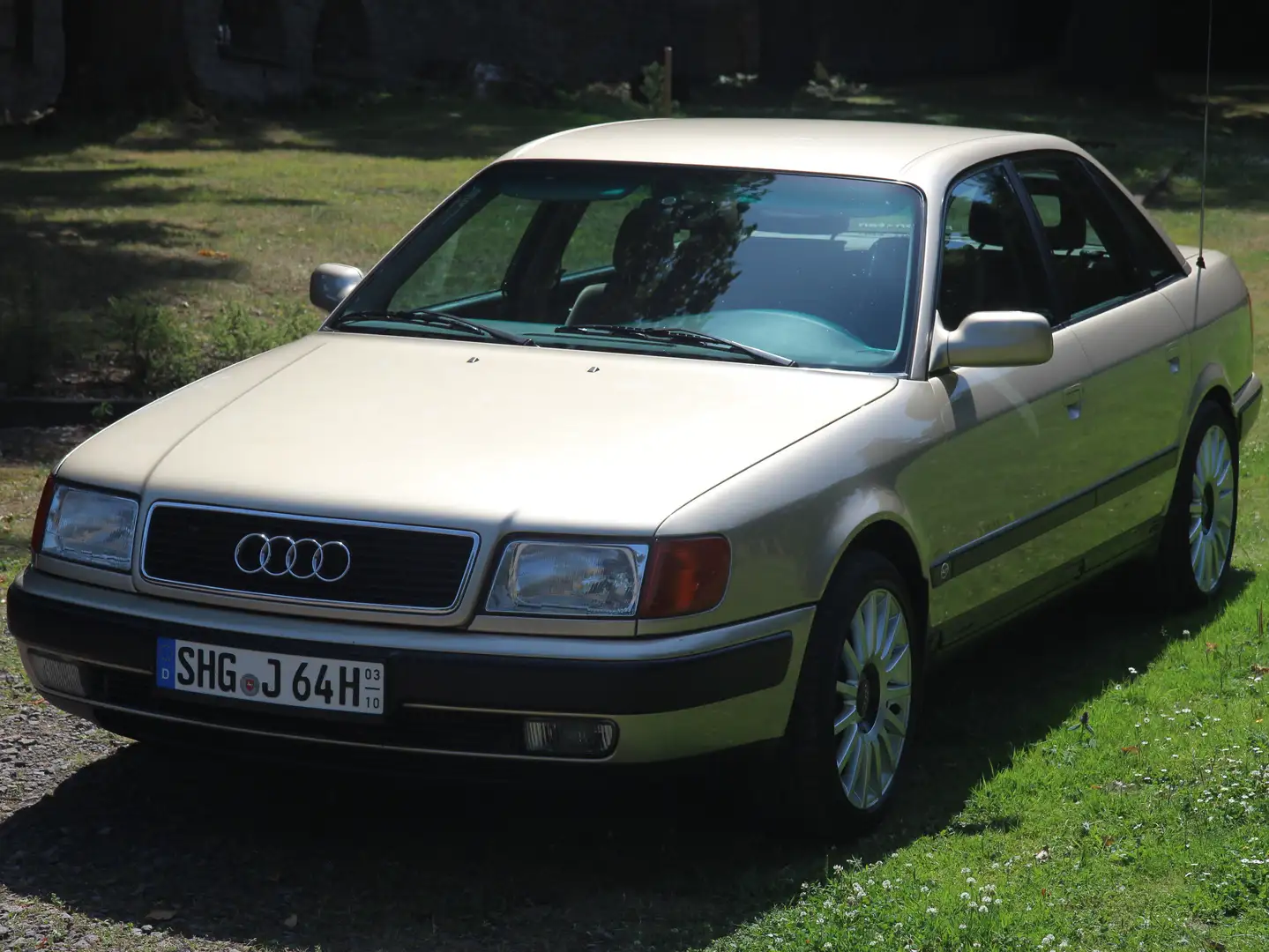Audi 100 2.8E V6 Schaltgetriebe (H-Kennzeichen) Auriu - 1