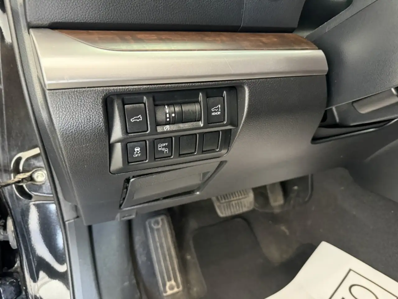 Subaru OUTBACK photo Subaru OUTBACK