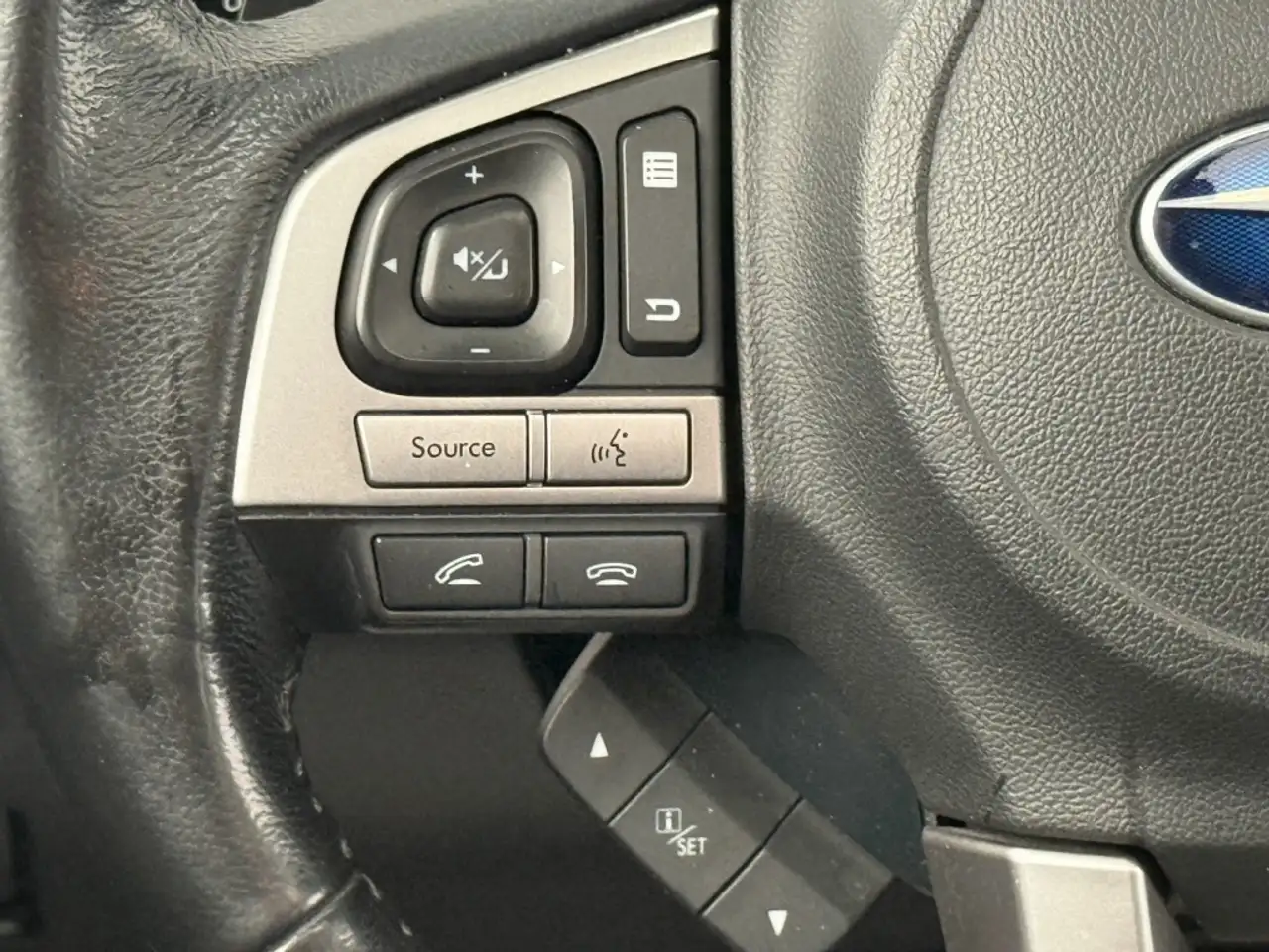 Subaru OUTBACK photo Subaru OUTBACK