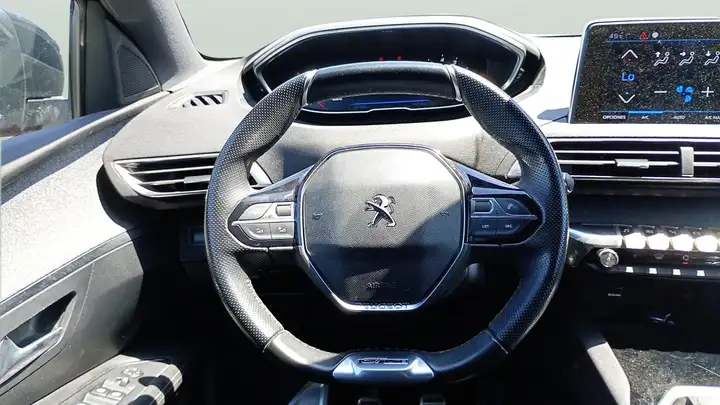 Peugeot 3008 1.2 S&S Pure Tech GT-Line 2019, foto 9