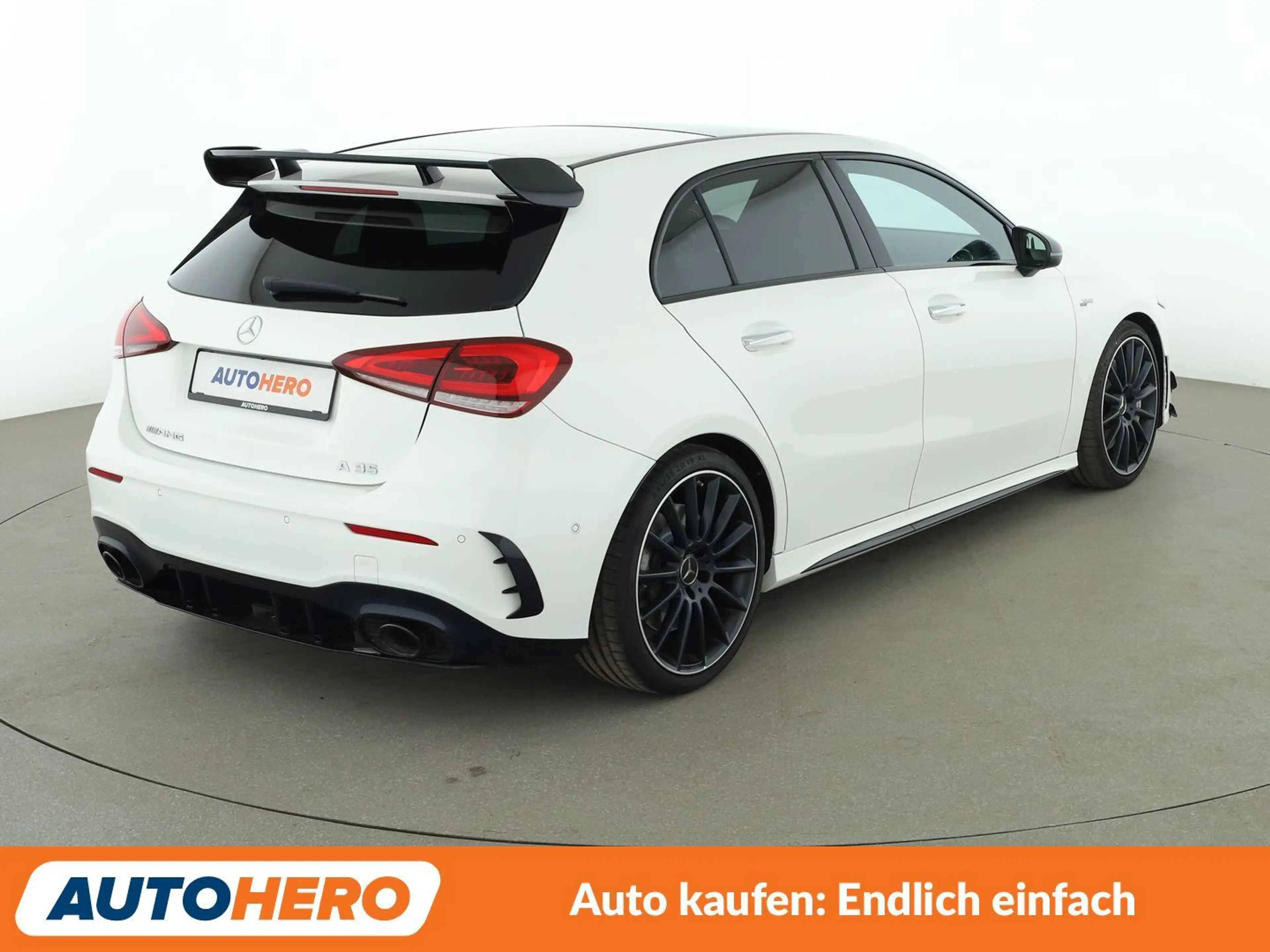 Mercedes-Benz A 35 AMG A 35 AMG 4Matic Aut.*NAVI*VC*LED*ACC*CAM*PDC*SHZ* — photo 6