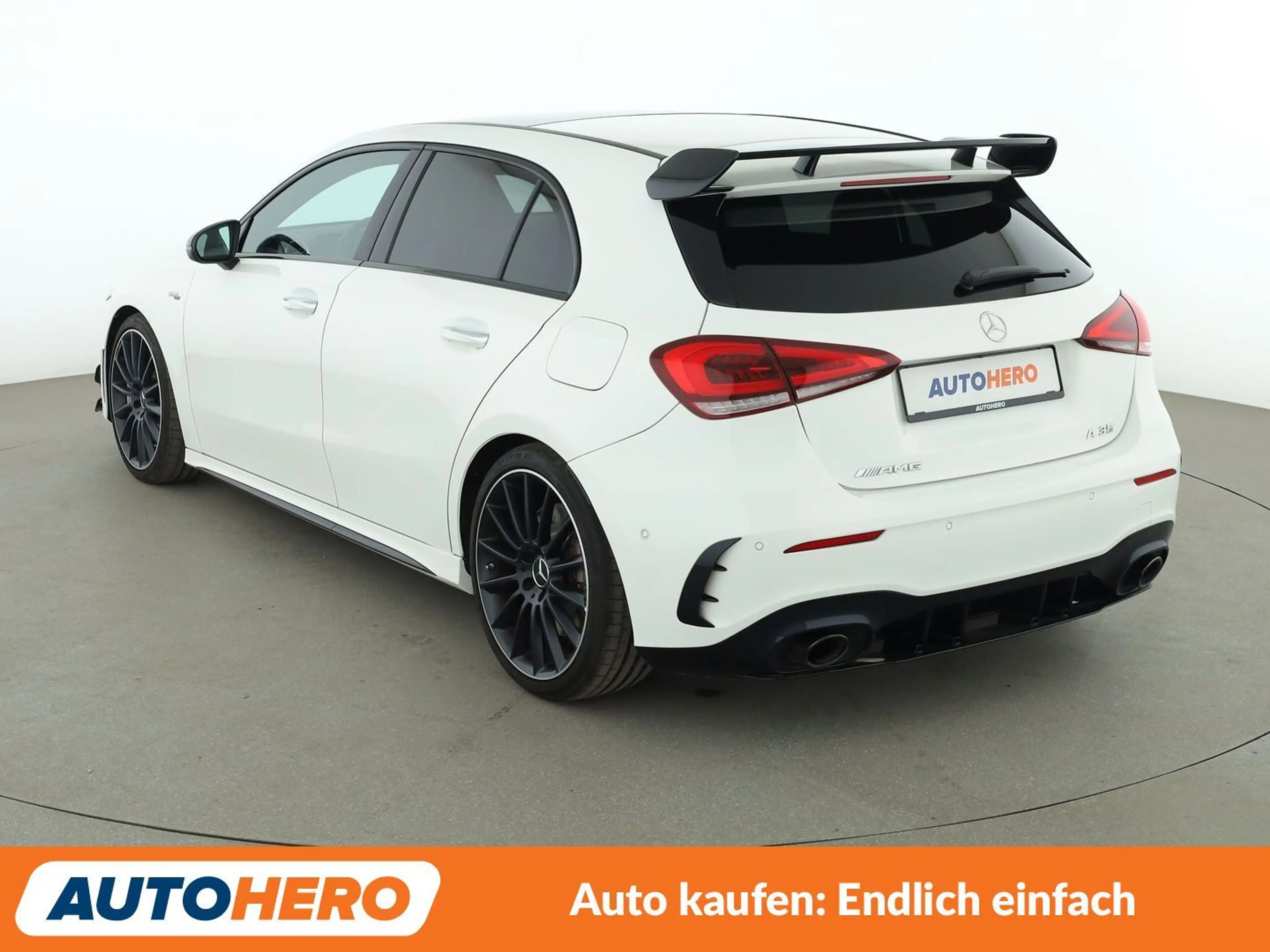 Mercedes-Benz A 35 AMG A 35 AMG 4Matic Aut.*NAVI*VC*LED*ACC*CAM*PDC*SHZ* — photo 4