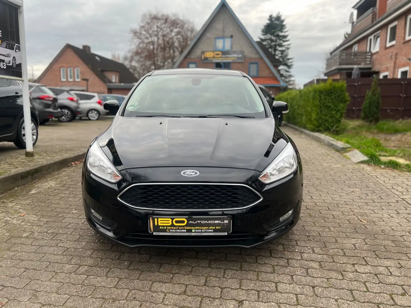 Ford Focus Turnier Cool & Connect Noir - 2