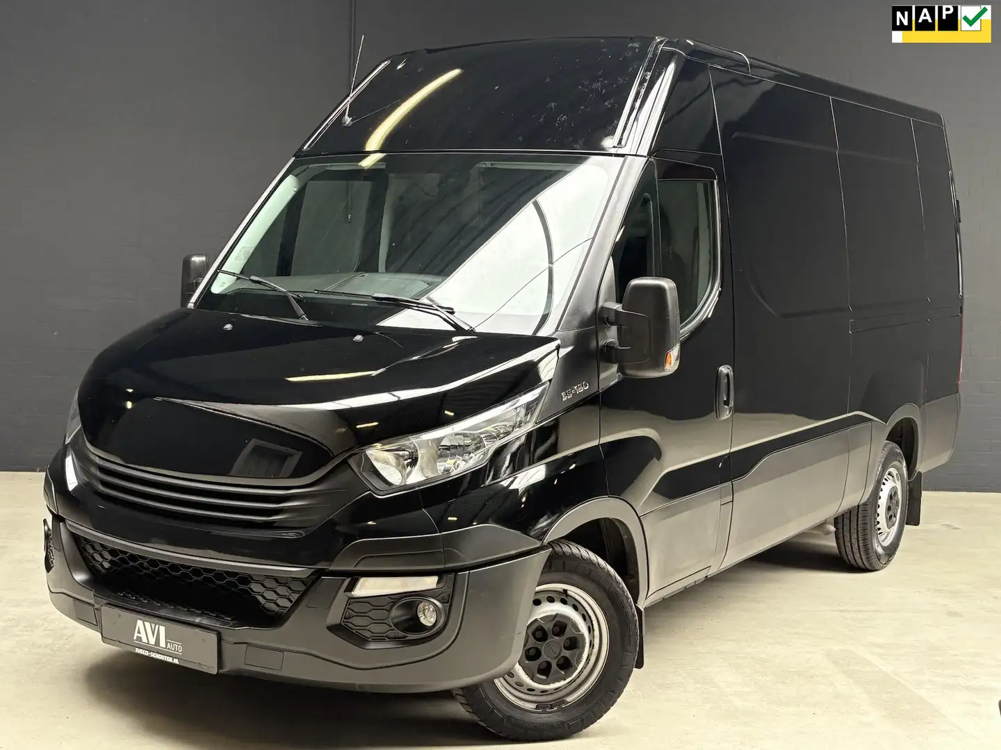 Iveco Daily 35S18V 3.0 352 H2 L NAP 2e Eigenaar Airco Trekhaak - 1