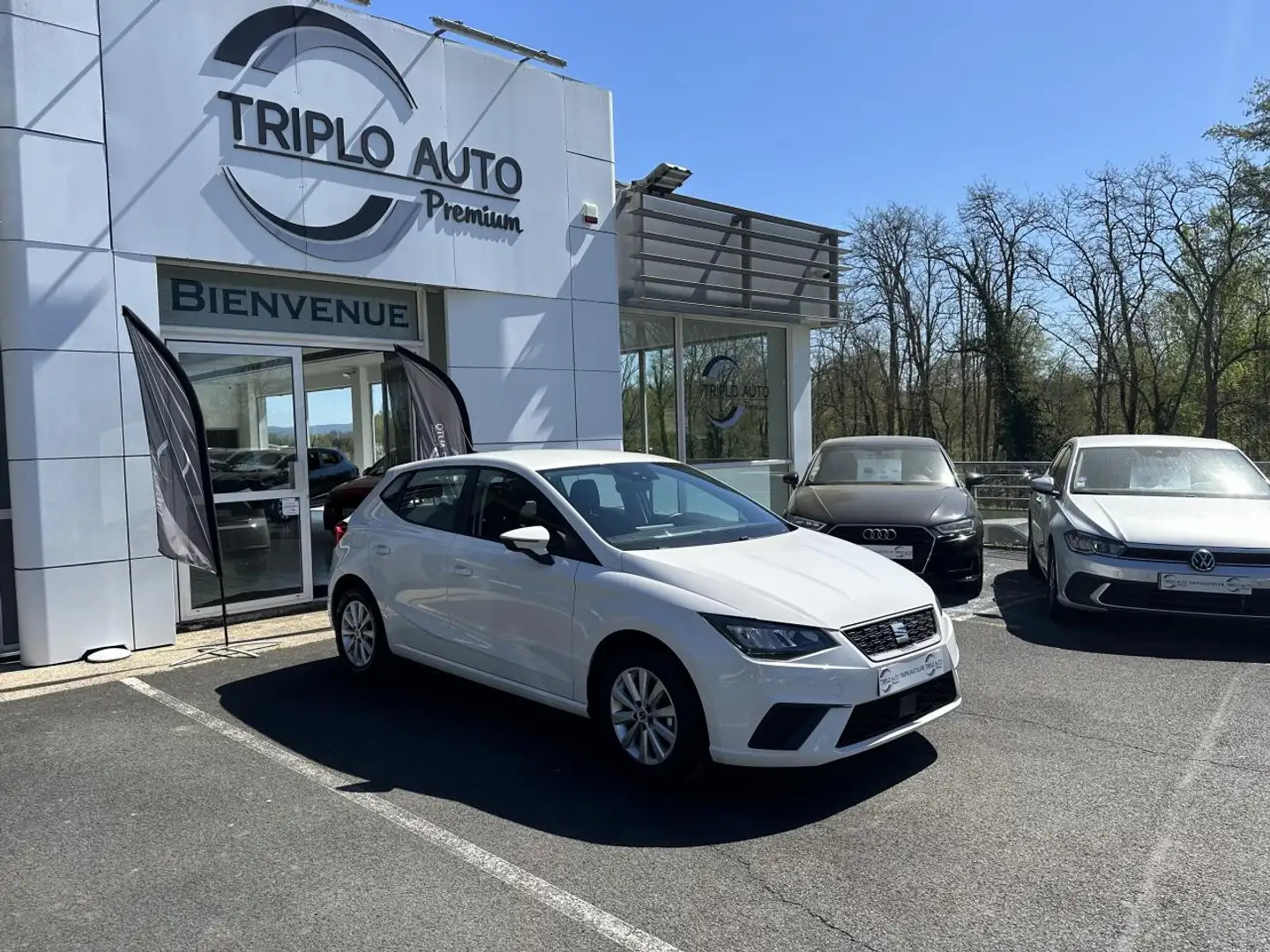 SEAT Ibiza Ibiza 1.0 EcoTSI - 95 Start\u0026Stop Style Tva Recuperable + Carplay + Radar AR Blanc - 1