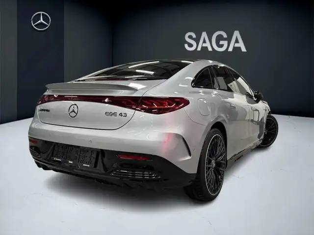 Mercedes-Benz EQE 43 AMG 4MATIC HyperScreen Pano