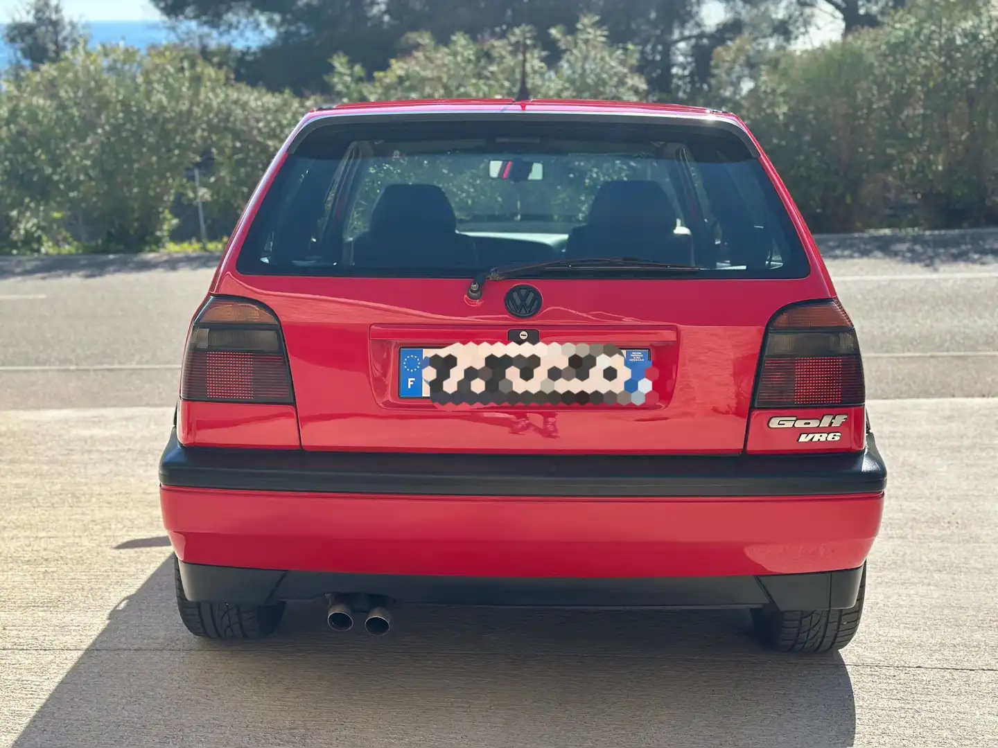 Volkswagen Golf VR6 Rouge - 2