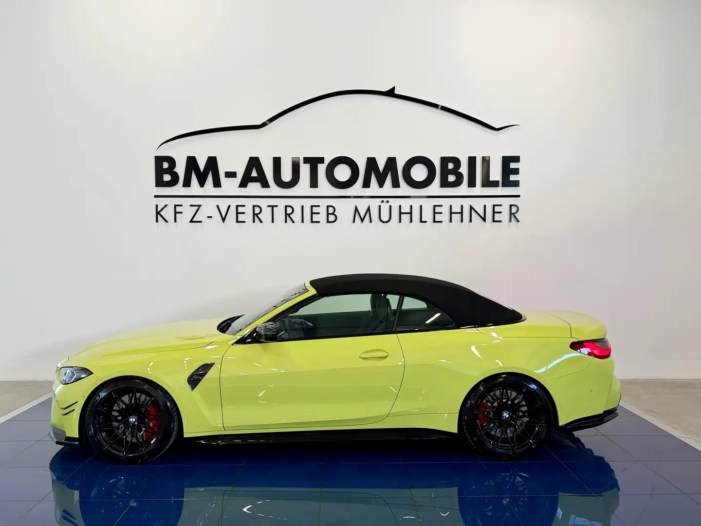 BMW M4 Competition xDrive Cabrio,Carbon/Performance,Laser Gelb - 2