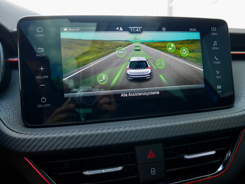 Skoda Scala 1.5 TSI DSG Monte Carlo+Matrix+5J Garantie — photo 36