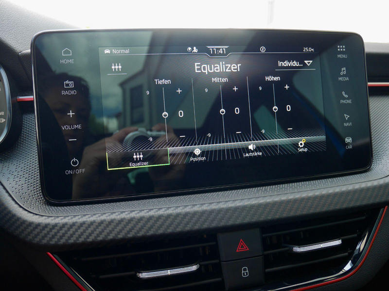 Skoda Scala 1.5 TSI DSG Monte Carlo+Matrix+5J Garantie — photo 39