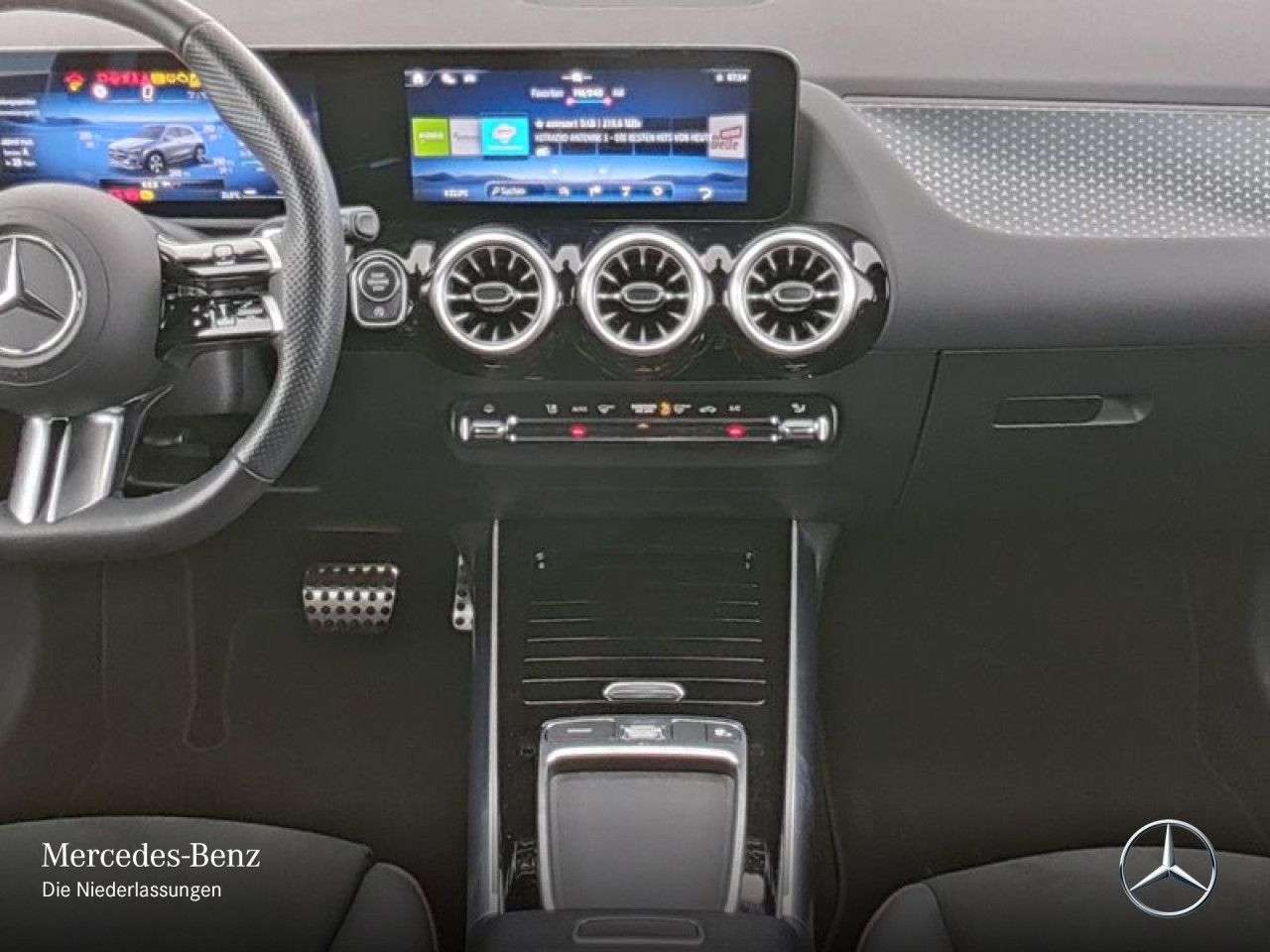 Mercedes-Benz GLA 220